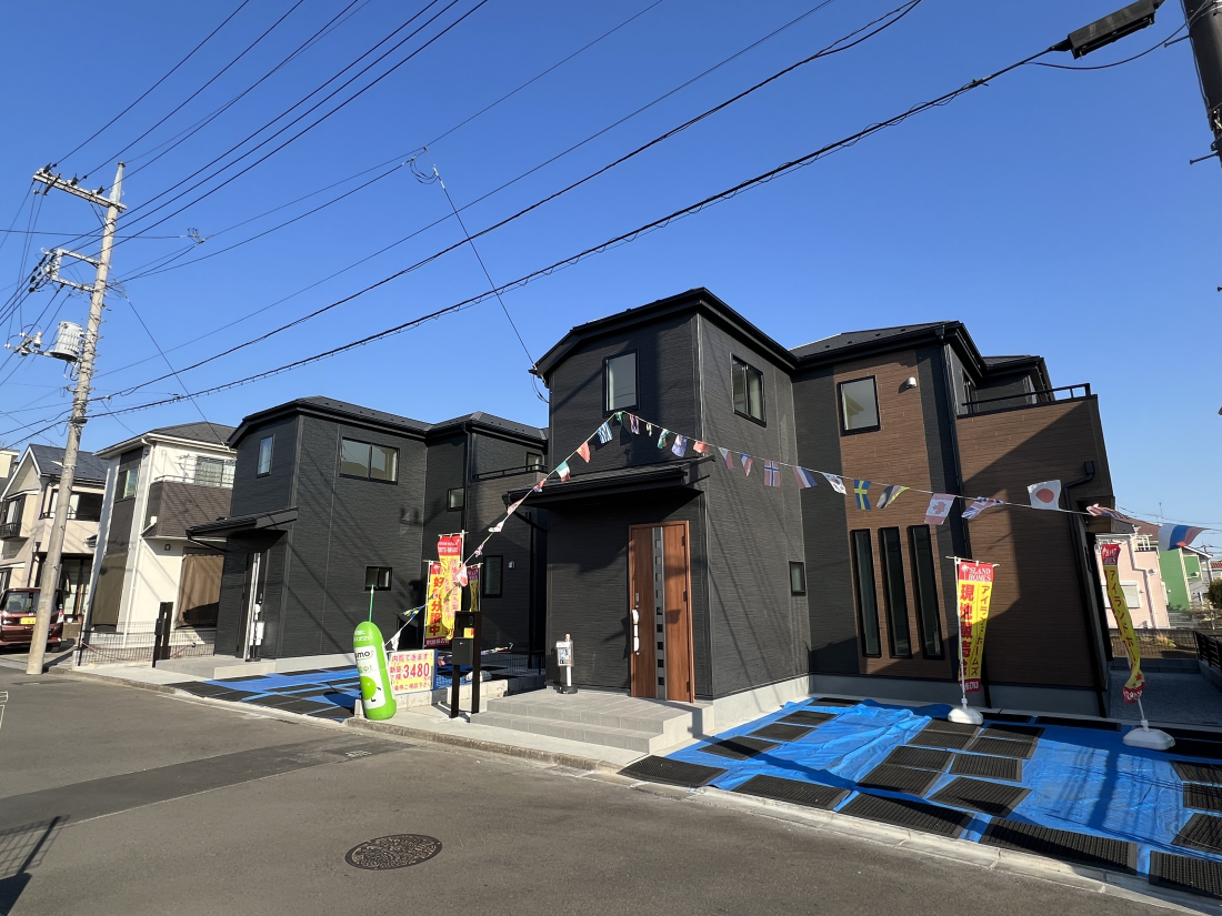 �����s�����q�s���쒬�̐V�z��ˌ��Ă̌��n�O�ώʐ^