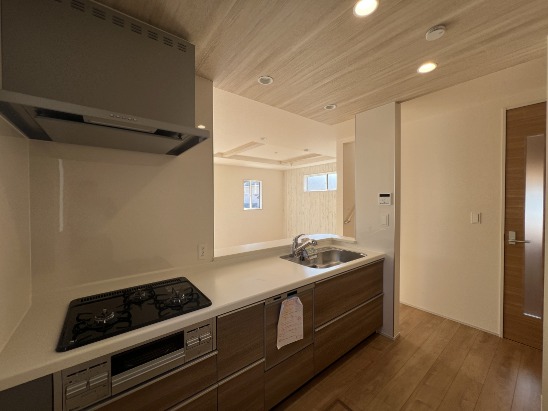 sqsUc2ڂ̐VzˌẴLb`