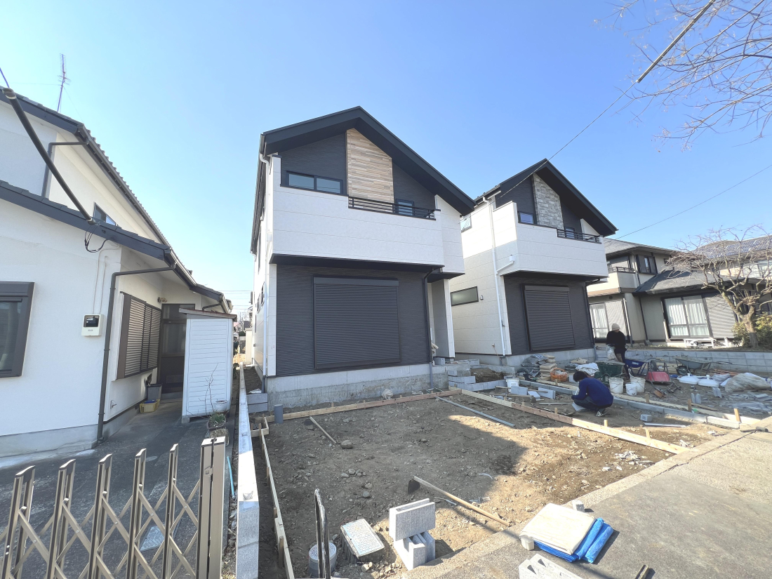 �����s�����q�s���쒬�̐V�z��ˌ��Ă̌��n�O�ώʐ^