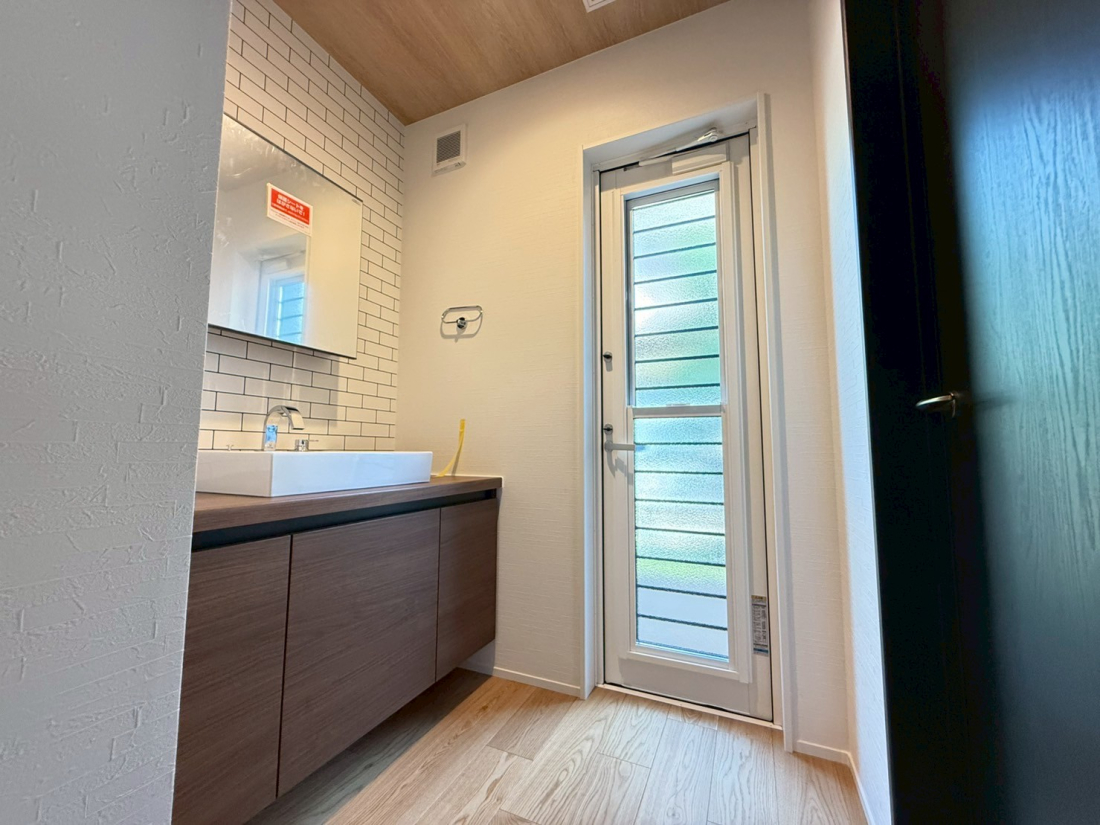 �����s�����q�s�߂����3����41-4�̐V�z��ˌ��Ă̐��ʑ�E���ʏ�