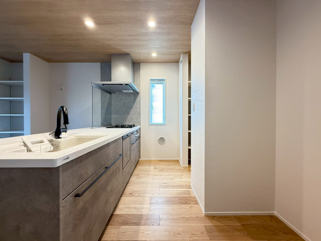 �����s�����q�s�߂����3����41-4�̐V�z��ˌ��ẴL�b�`��