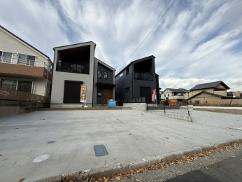 �����s�����q�s�߂����3����41-4�̐V�z��ˌ��Ă̑O�ʓ��H�܂ތ��n�ʐ^