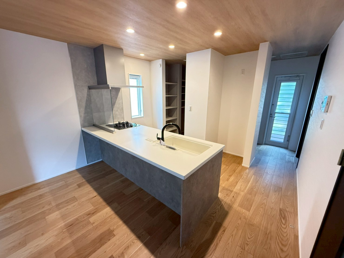 sqs߂341-17̐VzˌẴrO