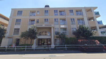 �����s�����q�s���؂̒��Ã}���V�����̌��n�O�ώʐ^