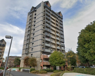 �����s�����q�s��M��3���ڂ̒��Ã}���V�����̌��n�O�ώʐ^