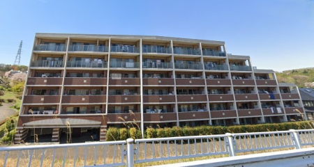 �����s�����q�s��M��2���ڂ̒��Ã}���V�����̌��n�O�ώʐ^