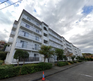 �����s�����q�s����3���ڂ̒��Ã}���V�����̌��n�O�ώʐ^